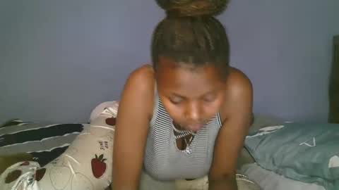 savage_kendy online show from 02/27/25, 06:53