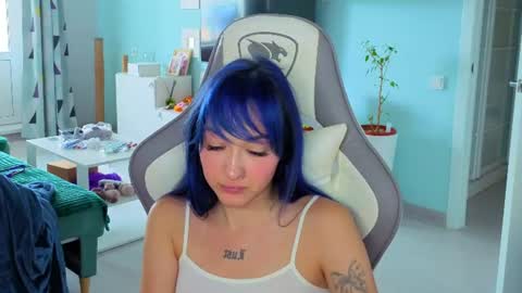 Ariel online show from 06/26/26, 05:23