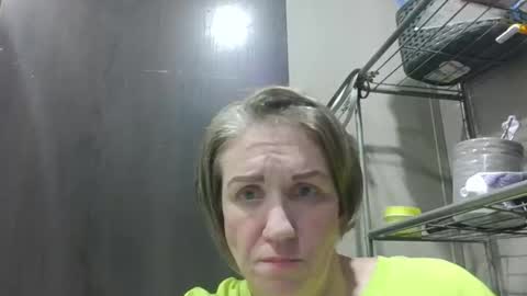 Snapshot of savage_slut69 chatting on 05/08/26, 01:44 Savage Slut69 online show from 05/08/26, 01:44