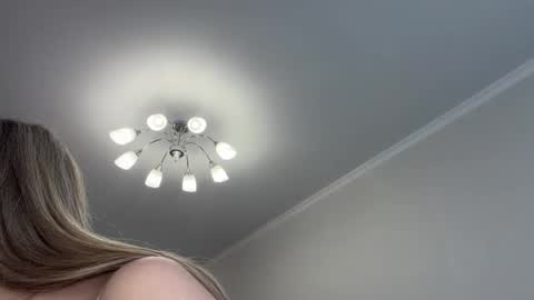 Snapshot of savagesigh chatting on 06/03/26, 03:39 savagesigh online show from 06/03/26, 03:39