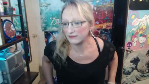 Savanah online show from 09/09/25, 03:55