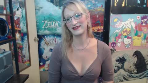 Snapshot of savanah_banana chatting on 09/12/25, 05:24 Savanah online show from 09/12/25, 05:24