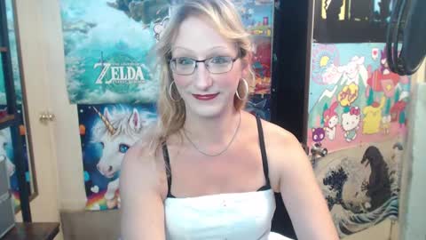 Snapshot of savanah_banana chatting on 09/21/25, 02:46 Savanah online show from 09/21/25, 02:46
