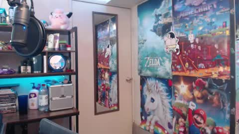 Snapshot of savanah_banana chatting on 10/03/25, 05:21 Savanah online show from 10/03/25, 05:21