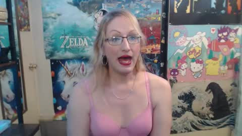 Snapshot of savanah_banana chatting on 03/25/26, 09:32 Savanah online show from 03/25/26, 09:32