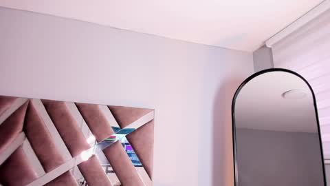 Savannah online show from 01/22/25, 04:02