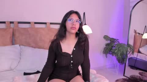 Savannah online show from 09/11/25, 01:00