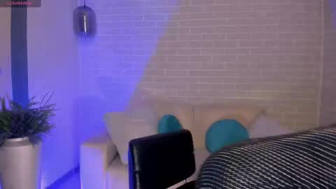 S a v a n n a h  online show from 02/13/25, 10:12