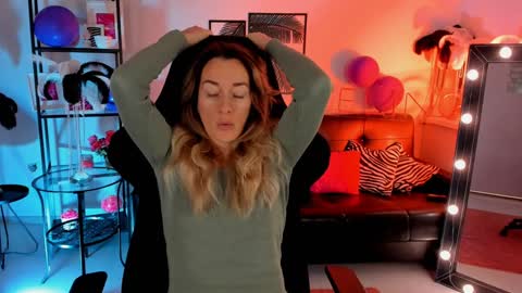 save the qween online show from 12/16/24, 07:48