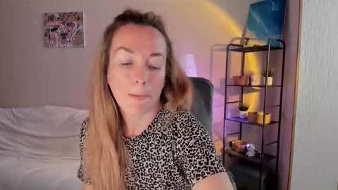 save the qween online show from 09/13/25, 07:30