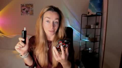 save the qween online show from 10/27/25, 11:25