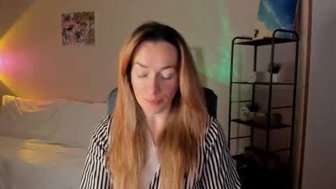 save the qween online show from 12/14/25, 07:25