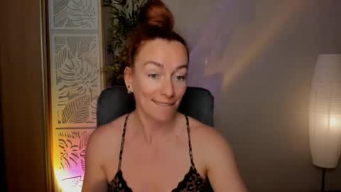 save the qween online show from 05/21/26, 12:23