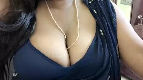Anjali online show from 06/15/26, 01:57