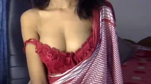 saxee online show from 11/21/25, 04:11