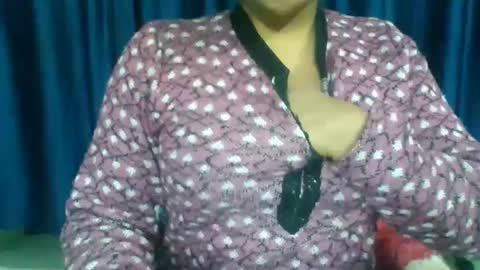 saxylady12 online show from 02/03/25, 05:03