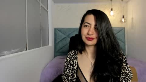 Saya Amaretto  online show from 10/05/25, 05:28