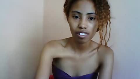sayaah01 online show from 06/07/26, 07:12