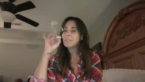 Good Girls Say Please...and Thank You online show from 10/13/25, 12:54