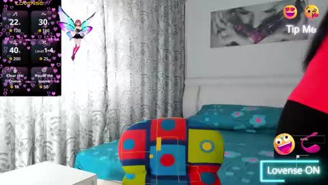 Snapshot of sayyouwantme1 chatting on 10/04/25, 10:02 Mikyyy online show from 10/04/25, 10:02