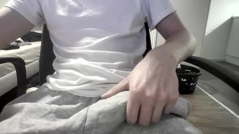 scandi_cock online show from 02/12/25, 12:37