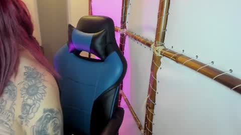 scarbadgirl_ online show from 06/11/26, 03:59