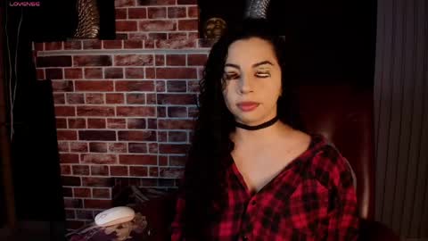 Snapshot of scarlattaa_desire chatting on 04/16/26, 03:18 SCARLATTA DESIRE online show from 04/16/26, 03:18