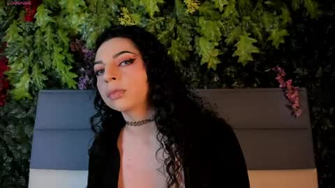 Snapshot of scarlattaa_desire chatting on 05/10/26, 01:05 SCARLATTA DESIRE online show from 05/10/26, 01:05