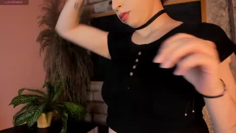 SCARLATTA DESIRE online show from 06/18/26, 03:18