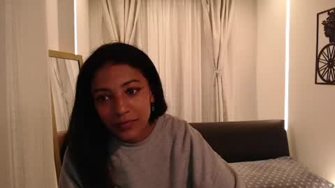 Snapshot of scarleet_miaa chatting on 06/11/26, 12:32 Scaelet Mia online show from 06/11/26, 12:32