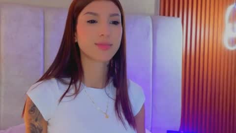 Snapshot of scarleett_johansson chatting on 07/09/26, 12:04 Scarlett online show from 07/09/26, 12:04