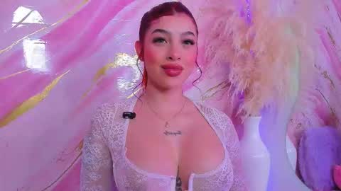 scarleett jones online show from 02/18/26, 10:17