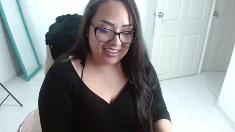 scarlet1609 online show from 09/09/25, 04:01