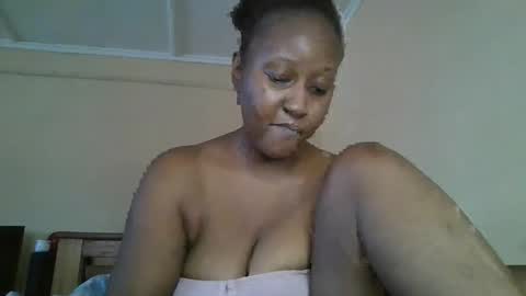 Snapshot of scarlet_25142359 chatting on 09/17/25, 09:55 scarlet_25142359 online show from 09/17/25, 09:55