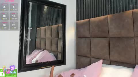scarlet__love__ online show from 06/27/26, 11:59