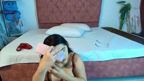 scarlet__rose_ online show from 07/26/26, 12:01