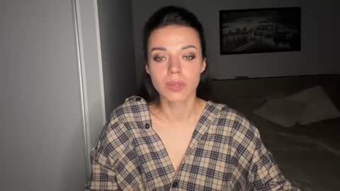 Snapshot of scarlet_daisy_ chatting on 06/11/26, 07:06 Sophie online show from 06/11/26, 07:06
