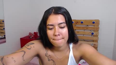 scarlet_dream10 online show from 09/10/25, 10:37