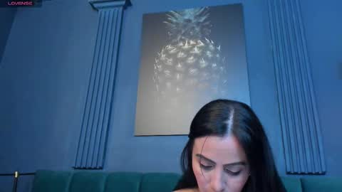 Scarlet Edwars online show from 12/05/25, 07:10