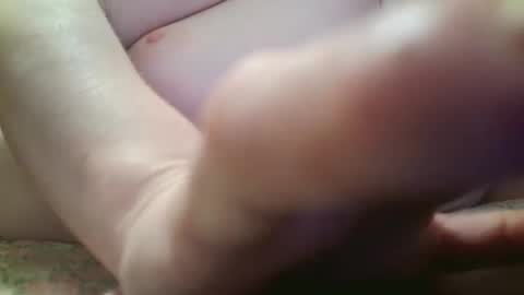 Snapshot of scarlet_envyy chatting on 10/02/25, 03:13 scarlet_envyy online show from 10/02/25, 03:13