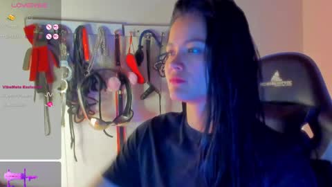 scarlet taylor kennedy online show from 05/03/26, 10:27