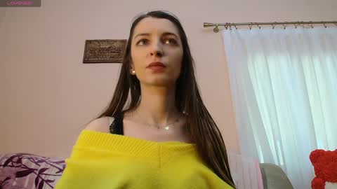 Snapshot of scarlet_rosse chatting on 05/01/26, 09:25 Scarlet online show from 05/01/26, 09:25