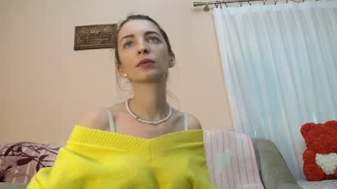Snapshot of scarlet_rosse chatting on 05/07/26, 02:22 Scarlet online show from 05/07/26, 02:22