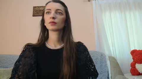 Snapshot of scarlet_rosse chatting on 05/10/26, 09:47 Scarlet online show from 05/10/26, 09:47
