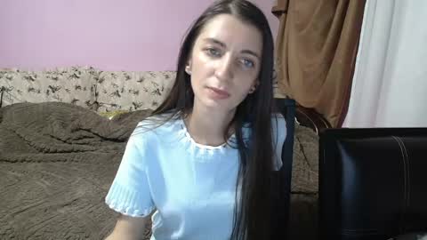 Snapshot of scarlet_rosse chatting on 05/15/26, 08:49 Scarlet online show from 05/15/26, 08:49