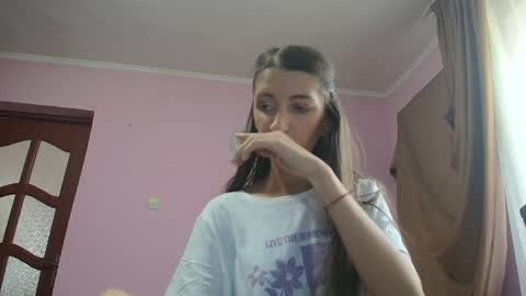 Snapshot of scarlet_rosse chatting on 05/30/26, 08:22 Scarlet online show from 05/30/26, 08:22