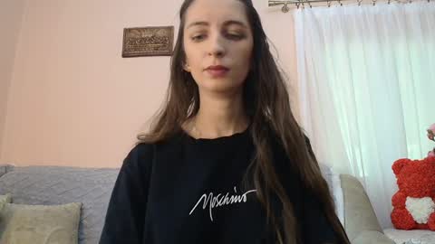 Snapshot of scarlet_rosse chatting on 06/03/26, 09:45 Scarlet online show from 06/03/26, 09:45
