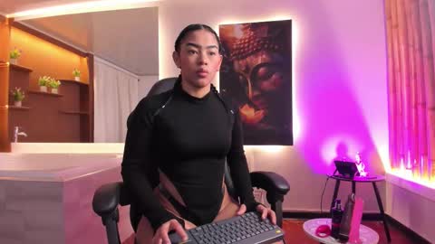 Scarlet online show from 09/12/25, 11:43