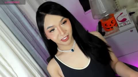 scarlet_sweet6969 online show from 11/05/25, 06:02