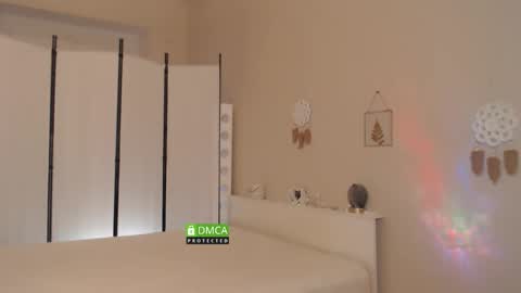 Snapshot of scarlet_sweety chatting on 11/21/25, 08:40 scarlet_sweety online show from 11/21/25, 08:40